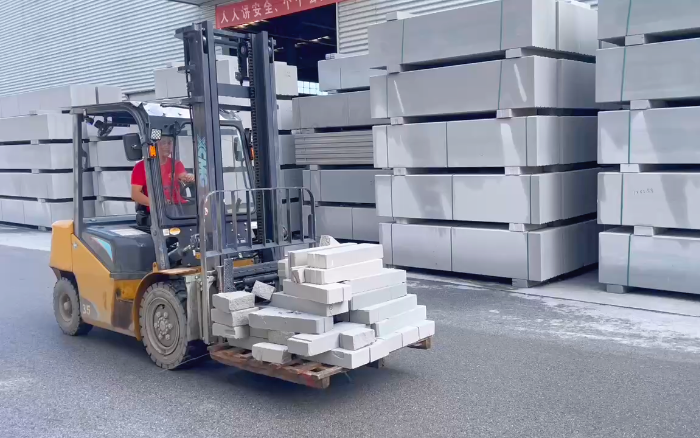 点石成金 | 尊龙凯时新E，开启新“石”代