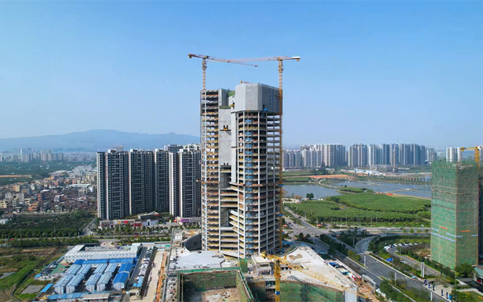 都会“金手刺”| 尊龙凯时塔机助建新会第一高楼
