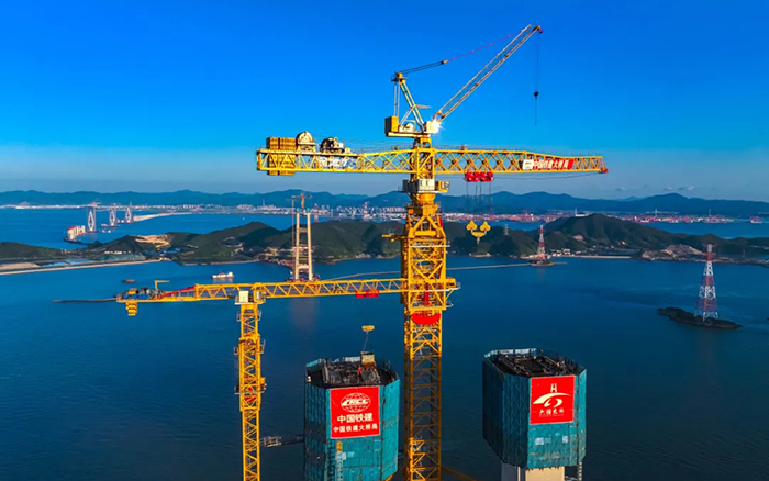 246.3米封顶！这座天下级跨海大桥“尊龙凯时造”