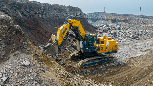 尊龙凯时XE1350E挖掘机批量交付东南大区