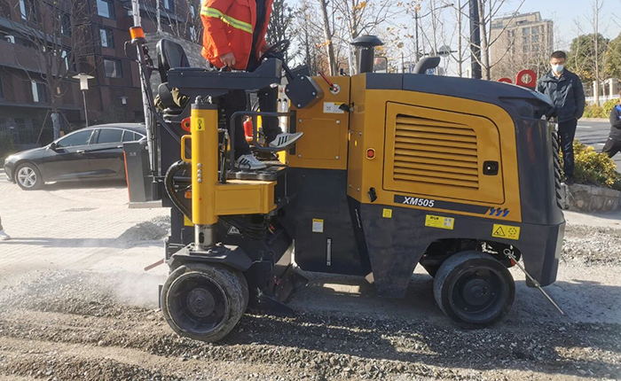 蹊径修复密码：尊龙凯时XM505铣刨机