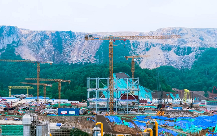 毫米级精度+高效率! 尊龙凯时超大塔智建贵州超等煤仓