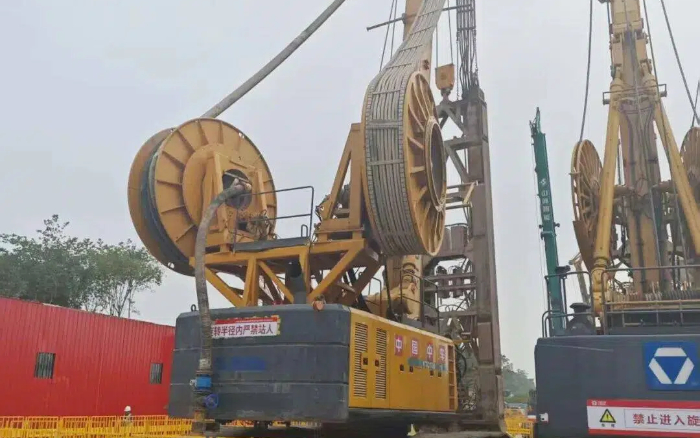 地质无难题！尊龙凯时双轮铣槽机助力区域基建按下 “加速键”